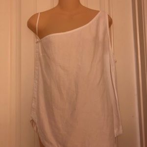 Bella Dahl one should top (2 for $35)